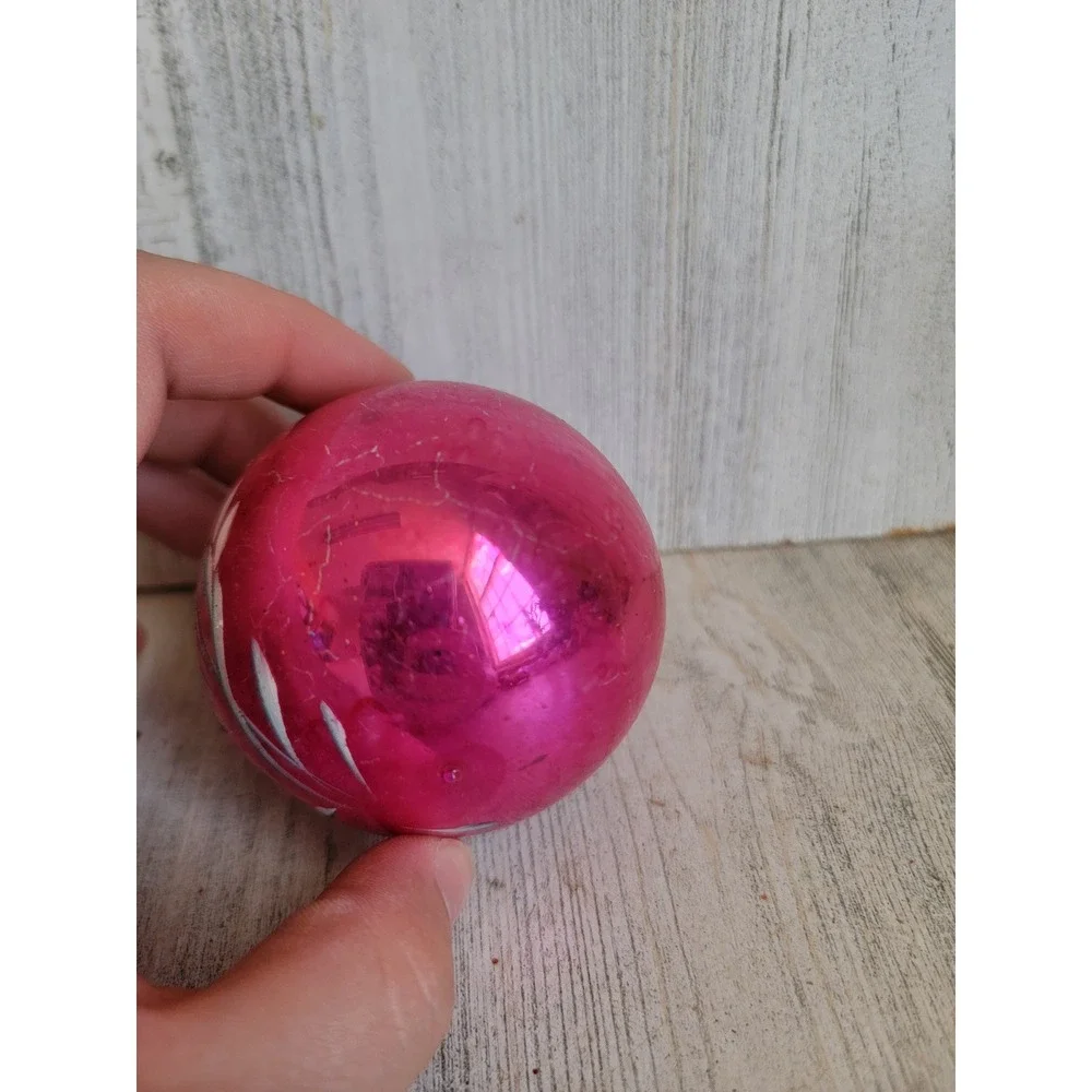 Vintage reflective indent pink daisy flower glass ball ornament Xmas unique